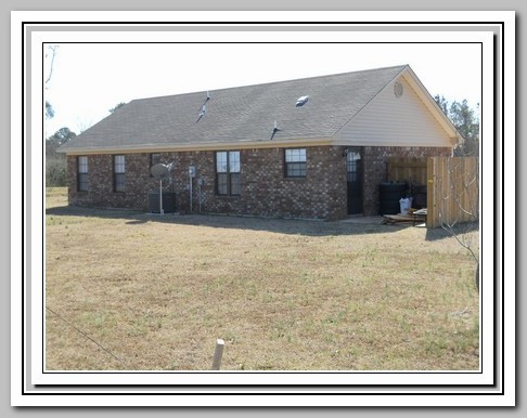 114 Pecan Grove Back Corner Picture