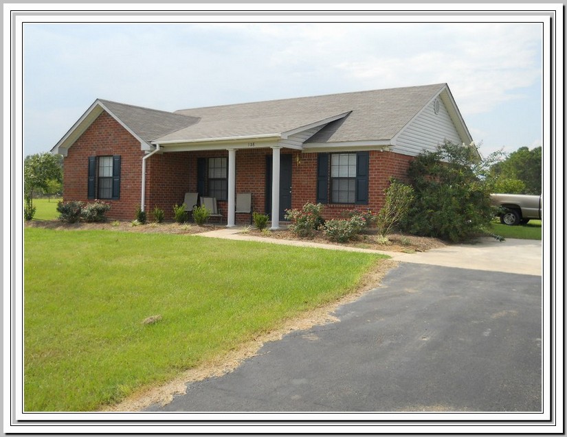 108 Pecan Grove Drive