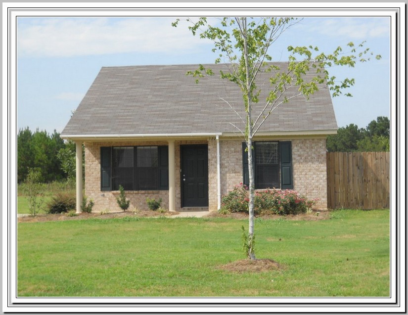 122 Pecan Grove Drive